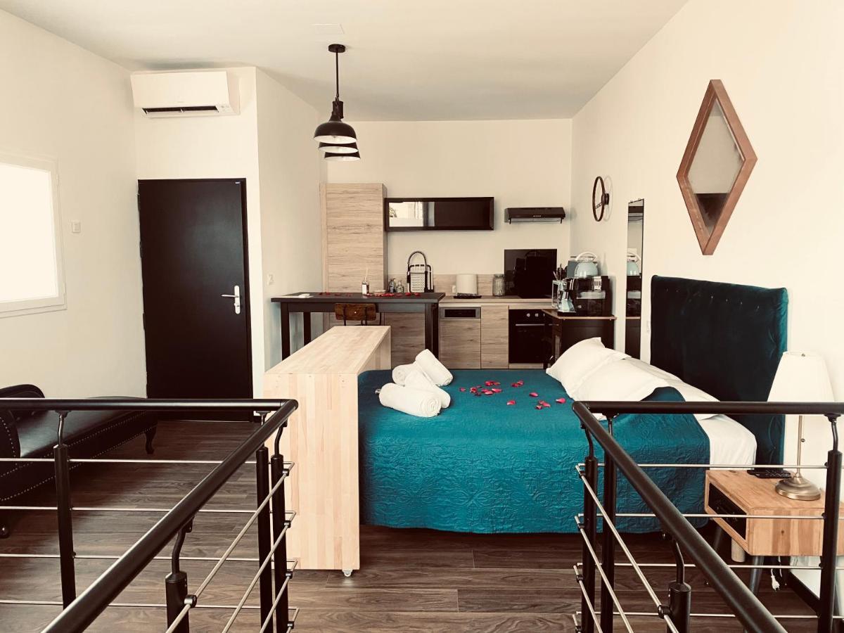 Mieuxqualhotel Jacuzzi Privatif La Retro Bordeaux Bagian luar foto