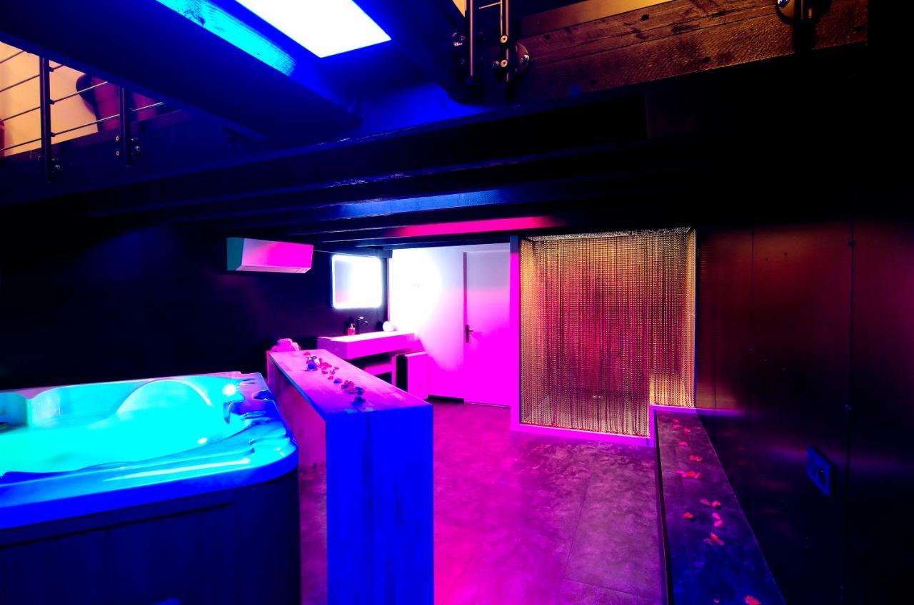 Mieuxqualhotel Jacuzzi Privatif La Retro Bordeaux Bagian luar foto
