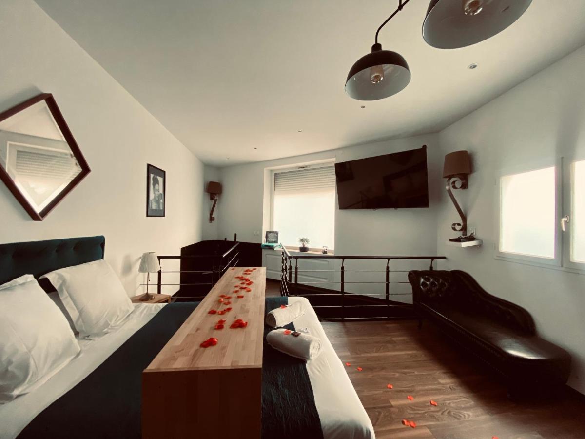 Mieuxqualhotel Jacuzzi Privatif La Retro Bordeaux Bagian luar foto